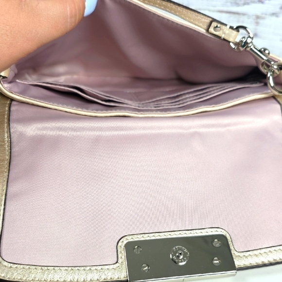 COACH KRISTIN METALLIC CHAMPAGNE SILVER LEATHER FLAP CROSSBODY SMALL BAG PURSE - Picture 8 of 13